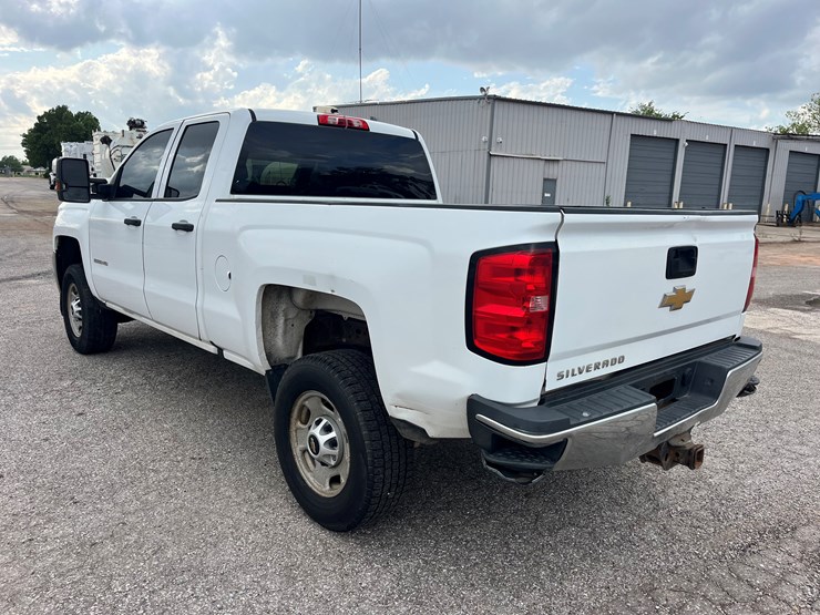 2016-chevrolet-silverado-2500hd-image-7