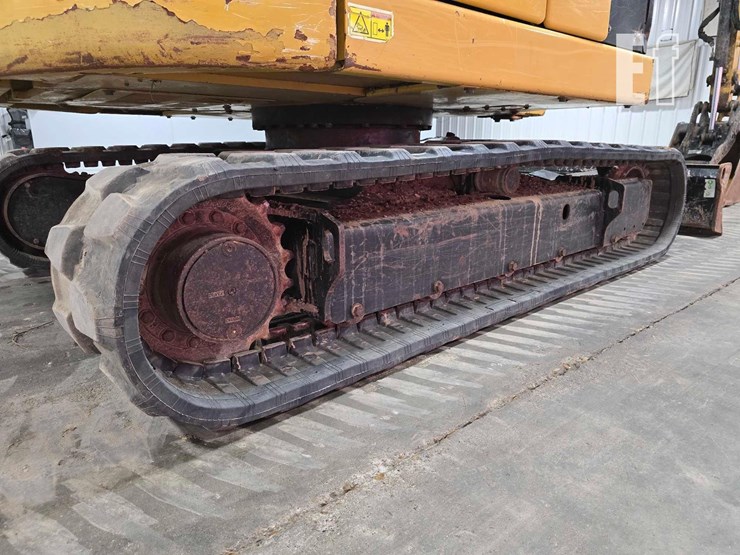 2024-caterpillar-306cr-image-38