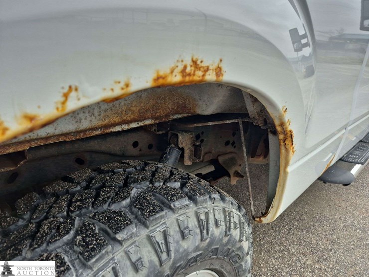 2013-ford-f150-image-30