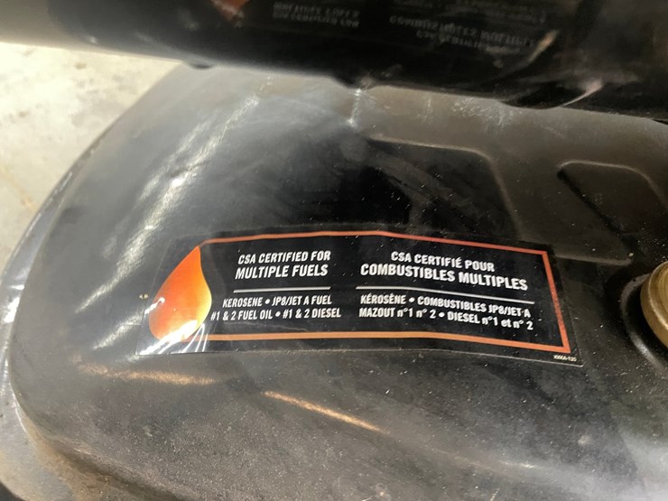 john-deere-135-image-11