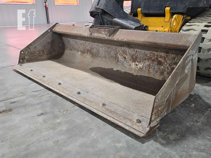 2020-jcb-3ts-8t-image-9