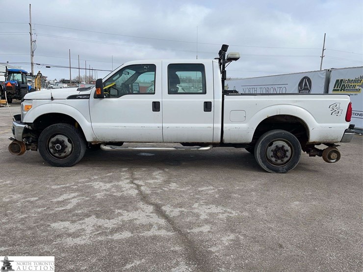 2014-ford-f350-image-8