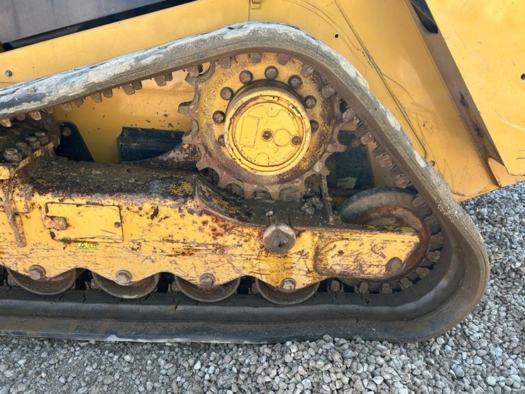 2015-caterpillar-289d-image-19