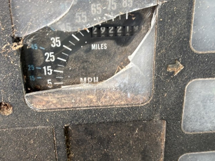 1991-international-4700-image-26