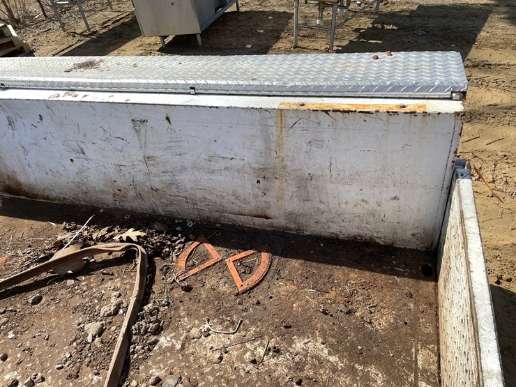 #3969-•-utility-truck-bed-image-14