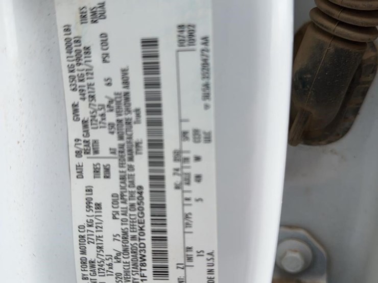 2019-ford-f350-image-15