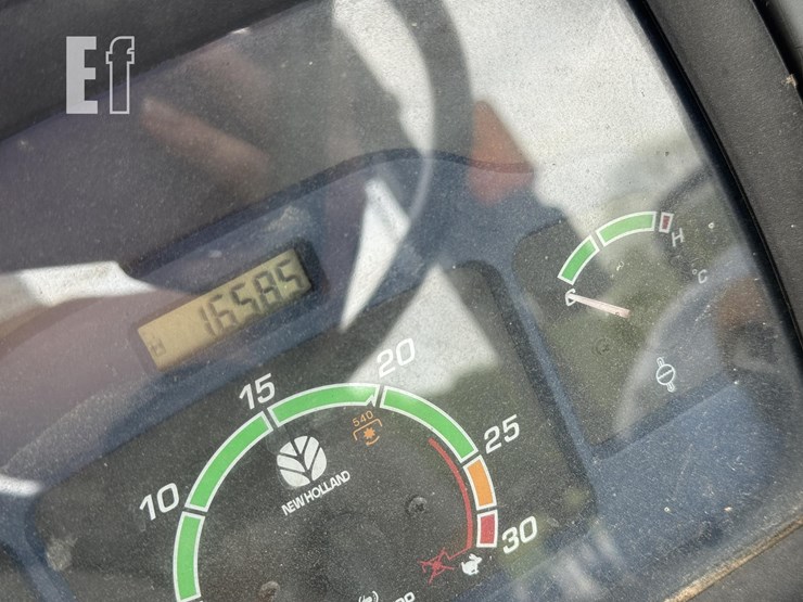 new-holland-tt75a-image-17