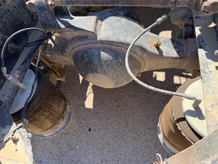 2005-international-9400i-image-5