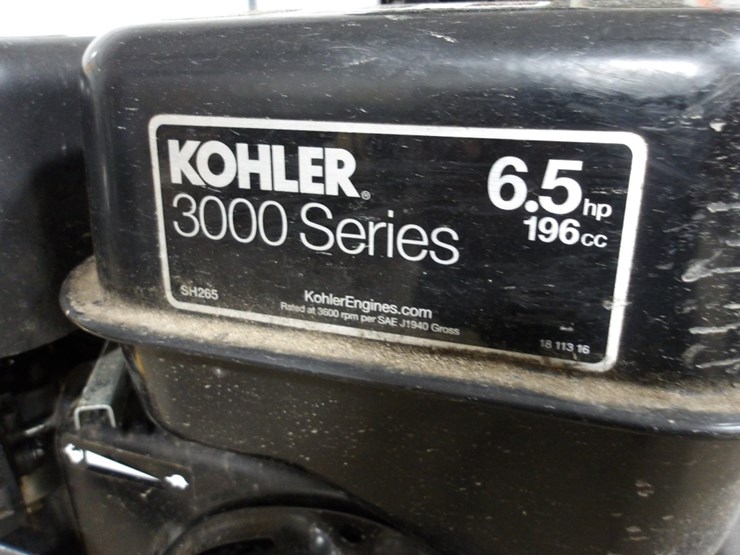 #7351-•-cub-cadet-rt65-rear-tine-rototiller-image-9