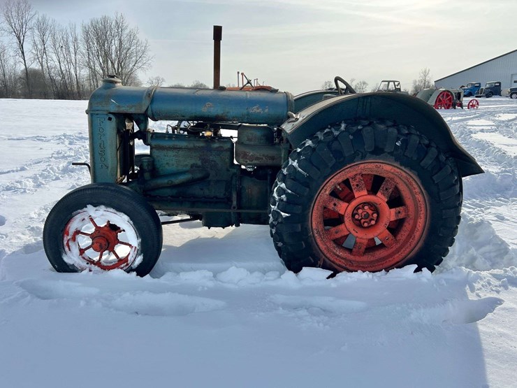 1936-fordson-image-6