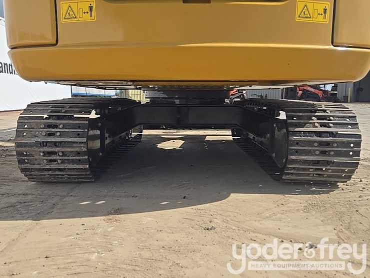 2018-caterpillar-305.5-image-22