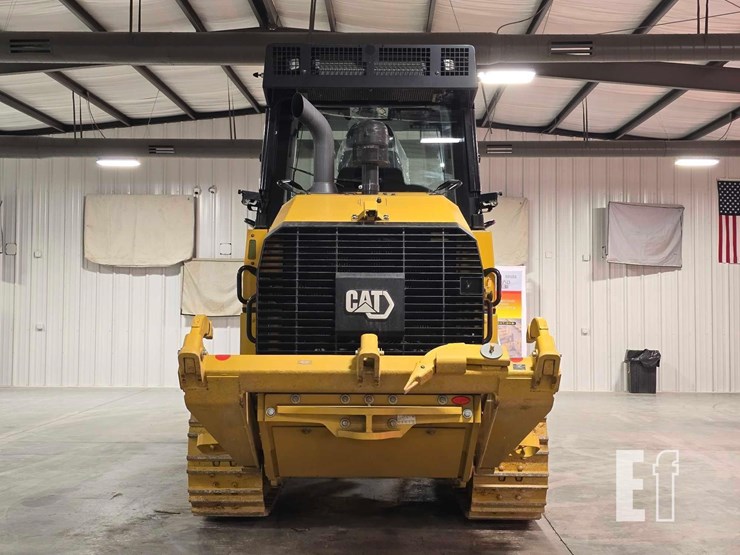 caterpillar-953-image-8