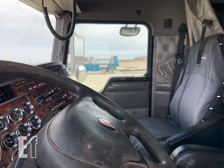 2005-kenworth-t800-image-55