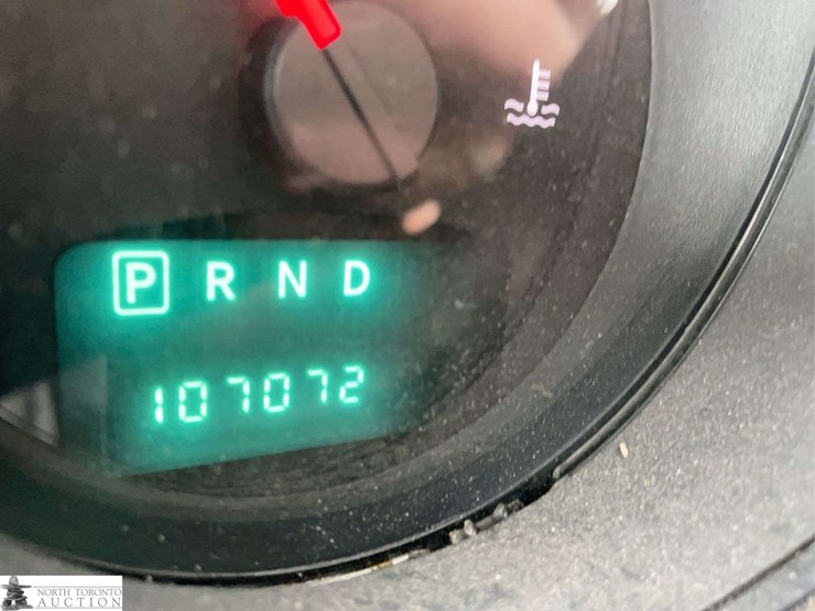 2010-dodge-grand-caravan-image-17