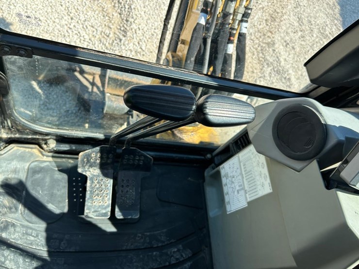 caterpillar-304e-cr-image-19