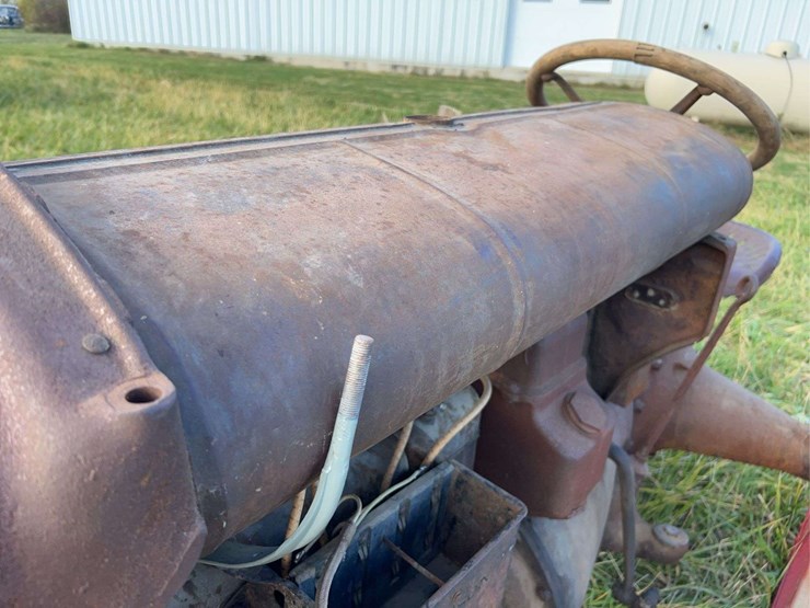1920-fordson-tractor-image-12
