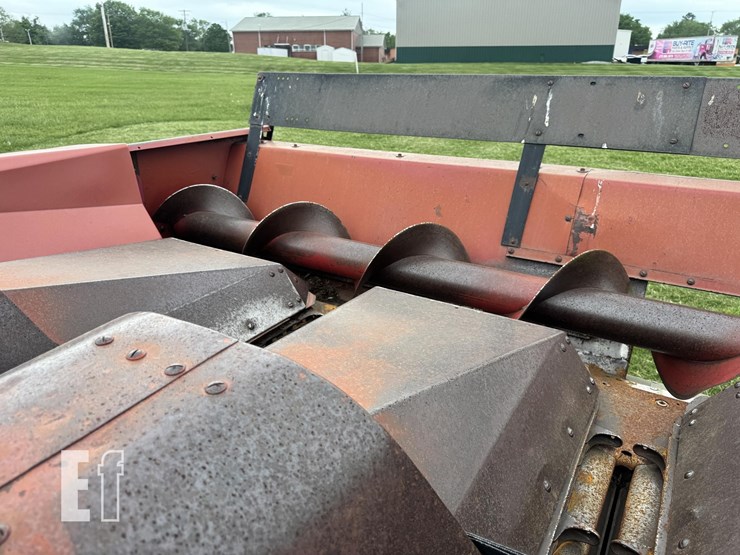 case-ih-1063-image-5