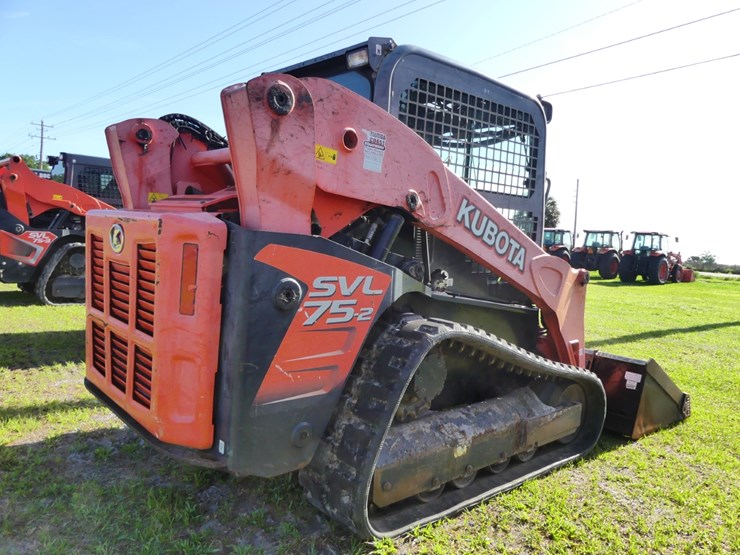 2017-kubota-svl75-2-image-3