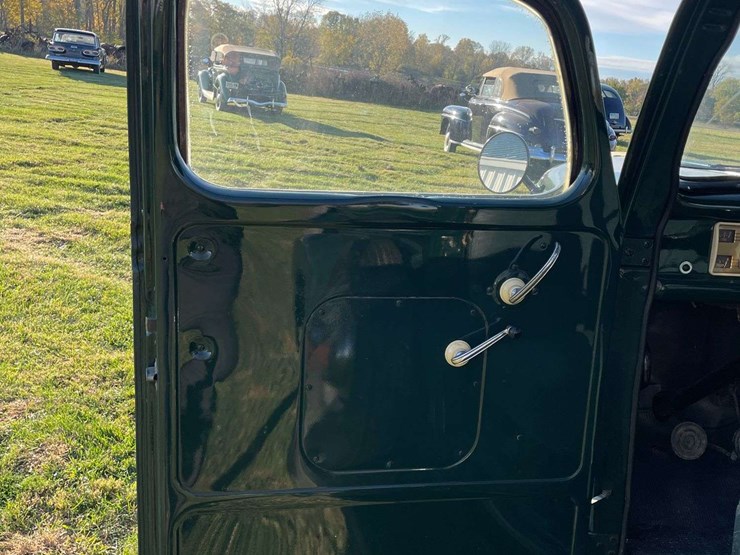 1946-ford-pickup-image-65