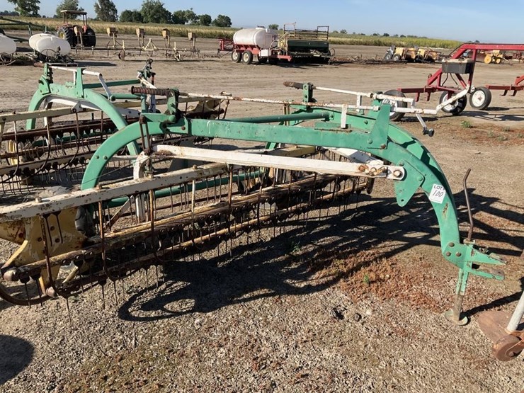 new-holland-260-image-7