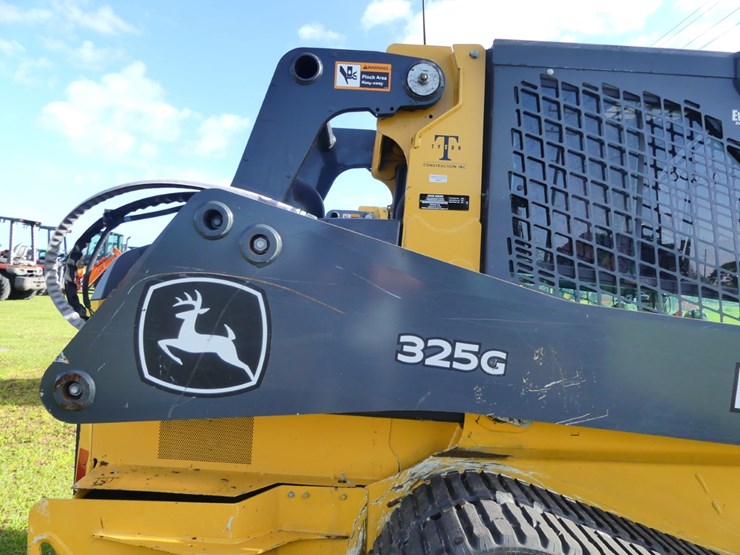 deere-325g-image-8