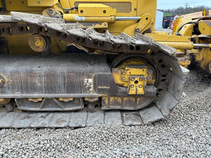 2017-komatsu-d51pxi-24-image-14