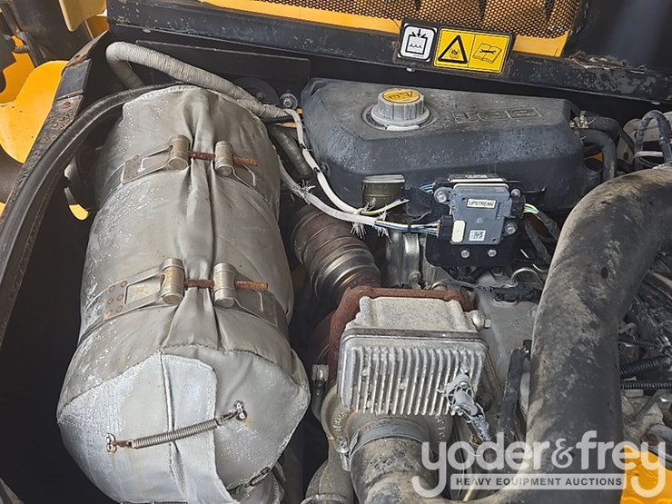 2018-jcb-512-56-image-62