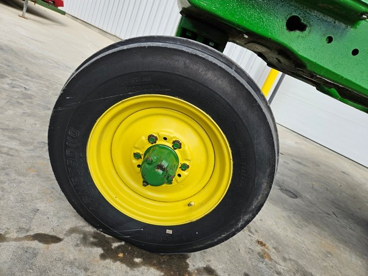 1955-john-deere-70-image-37