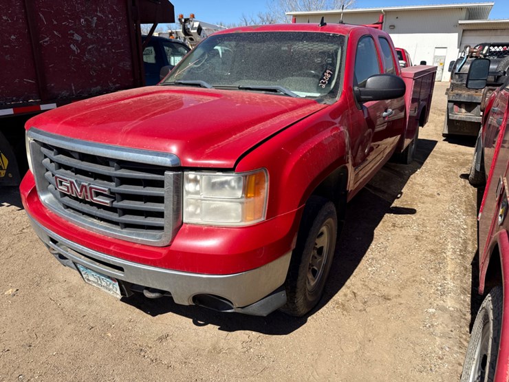2010-gmc-sierra-3500hd-image-1