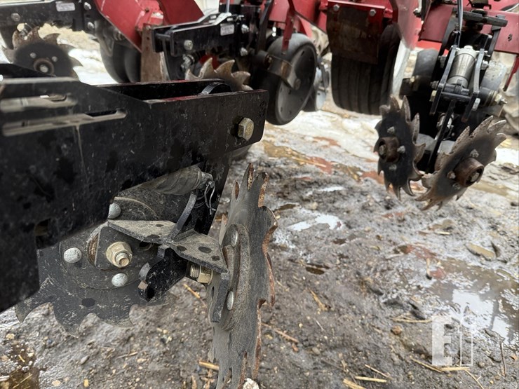 case-ih-1250-image-52