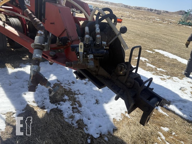 2011-case-ih-3430-image-54