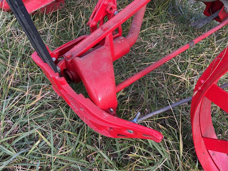 1921-fordson-tractor-image-57