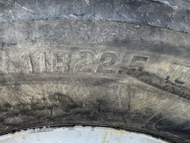 2016-freightliner-m2-s/a-bucket-truck-image-15