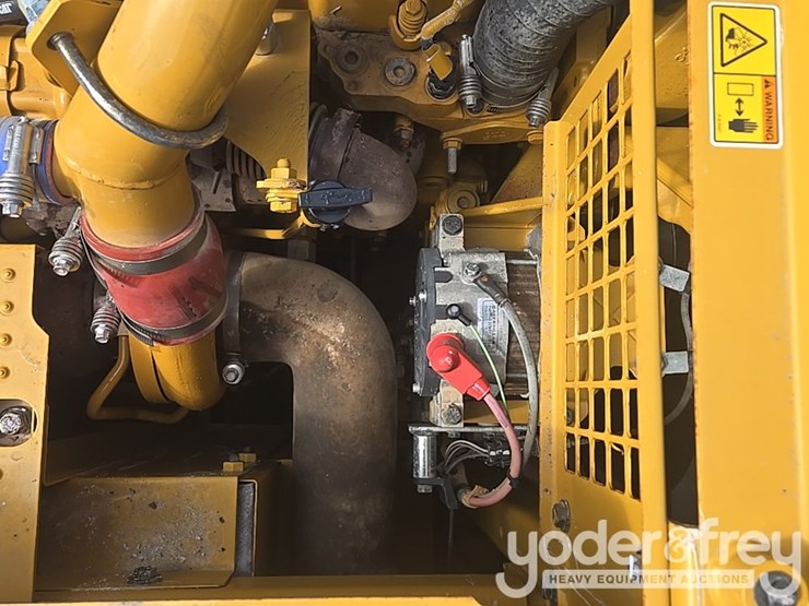 2017-caterpillar-336fl-image-71