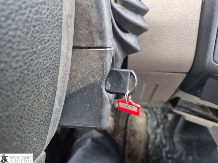 2008-ford-f550-image-17