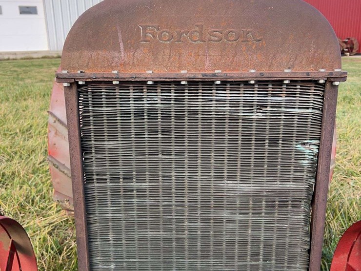 1920-fordson-tractor-image-9