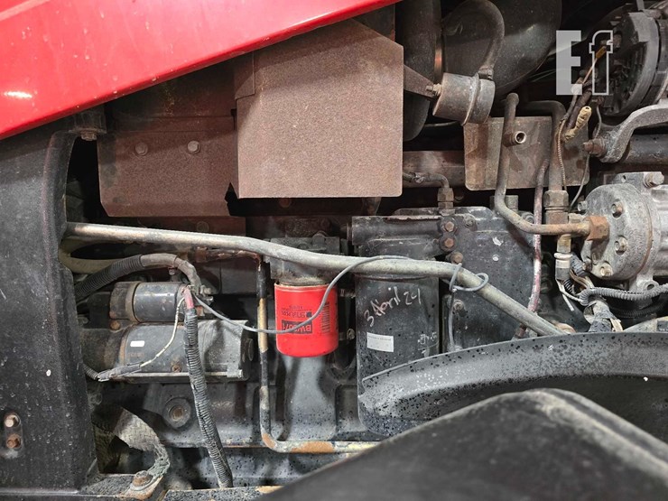 case-ih-magnum-245-image-21