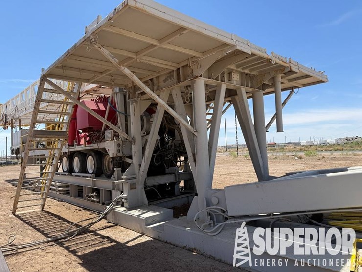 (11-2)-2007-ids-15'h-hyd-telescoping-substructure,...-image-4