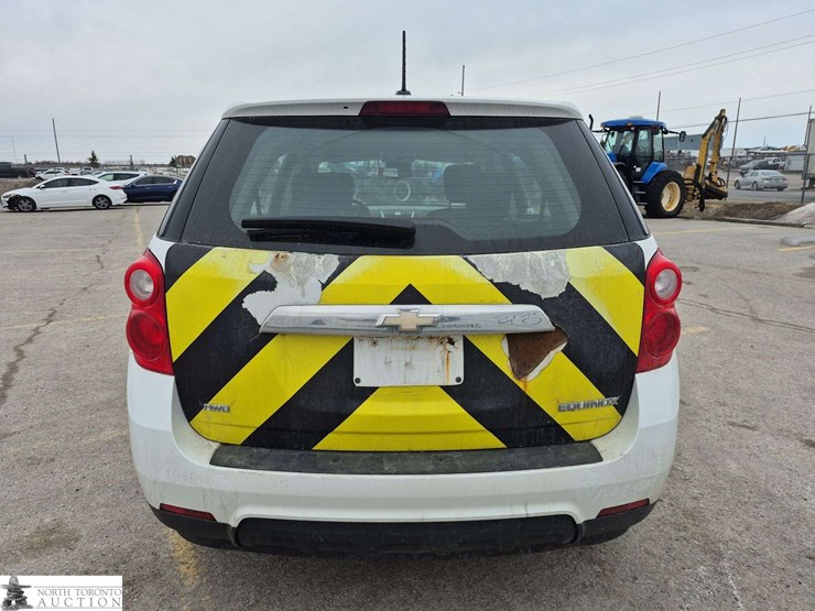 2015-chevrolet-equinox-image-6