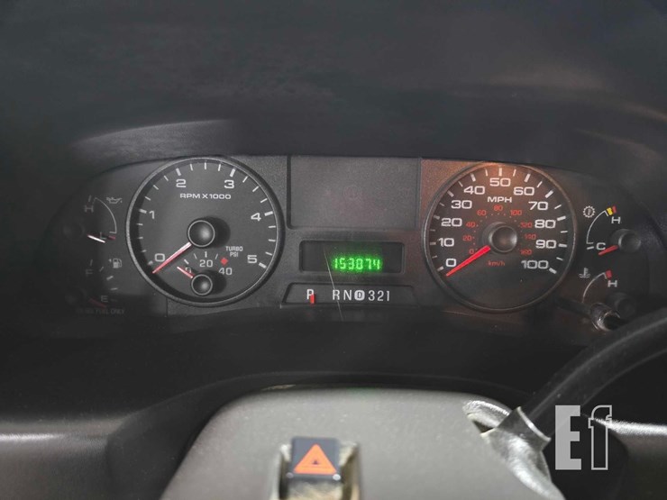 2007-ford-f550-image-12