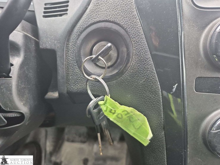 2014-ford-explorer-image-14