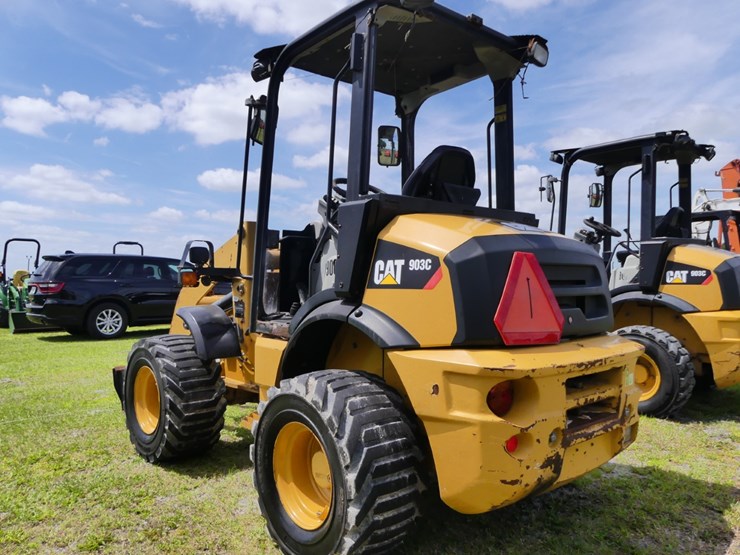 2015-caterpillar-903c-image-4