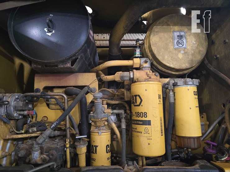 2003-caterpillar-140h-image-25