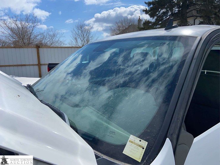 2011-chevrolet-silverado-1500-image-23