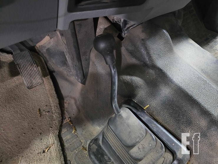 2012-ford-f350-image-15