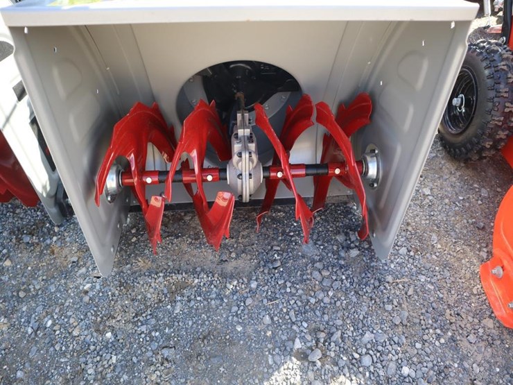 murry-snowblower-image-5