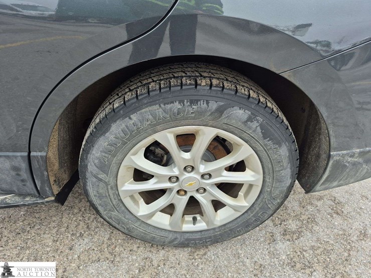 2018-chevrolet-equinox-image-24