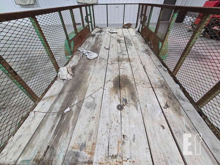 16-foot-tandem-axle-landscape-trailer-image-10