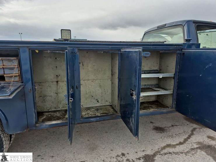 2008-ford-f550-image-29