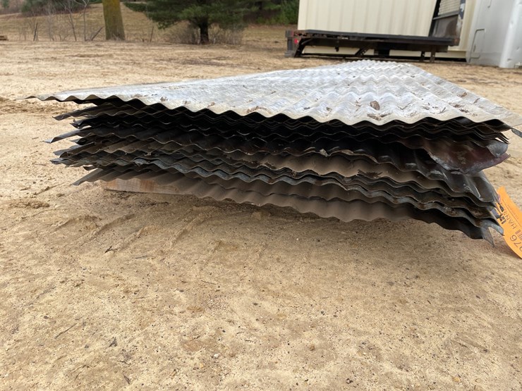 #3976-•-(25)-corrugated-steel-siding-image-10